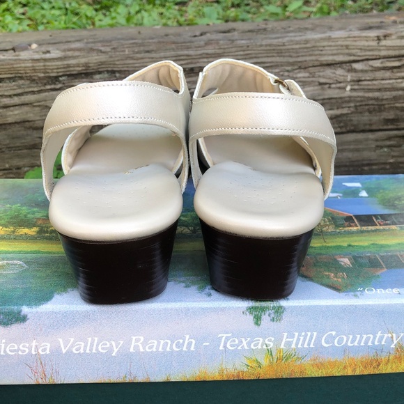 SAS Women's Suntimer Pearl Sandals Size 9 N - Picture 4 of 6